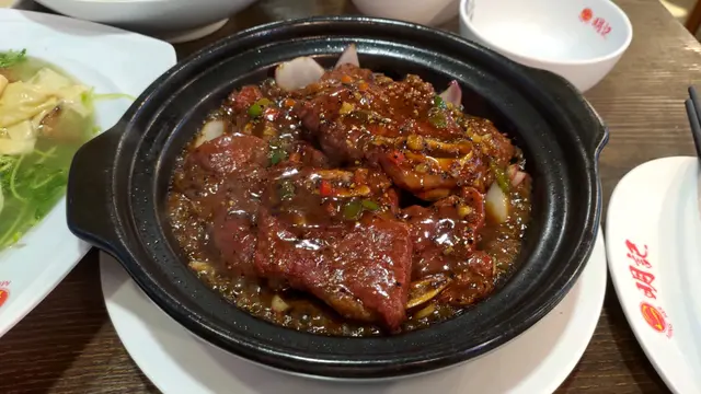 黑椒牛仔骨