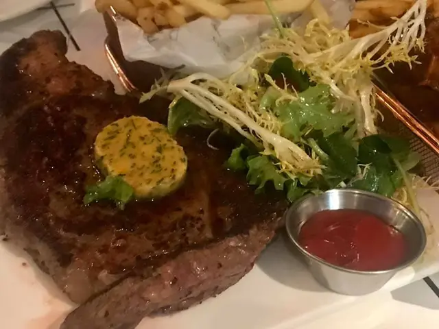 烤肉眼扒 5 成熟