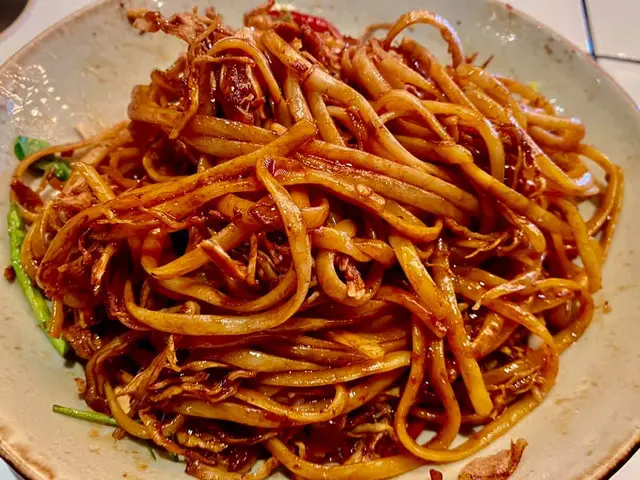 阿多博香辣雞絲炒意