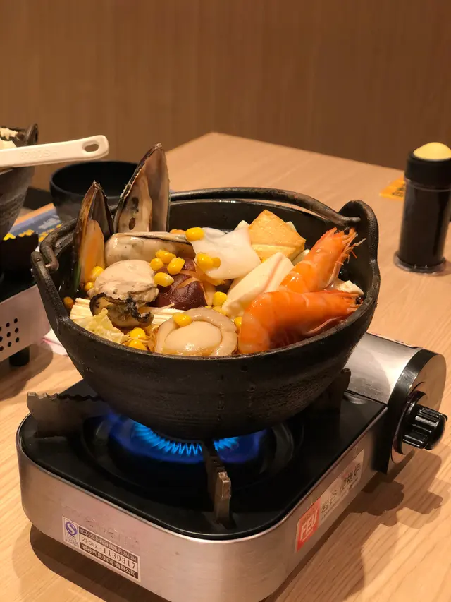 九井日本蠔海鮮鍋