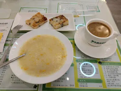 中式早餐 — 粟米小米粥