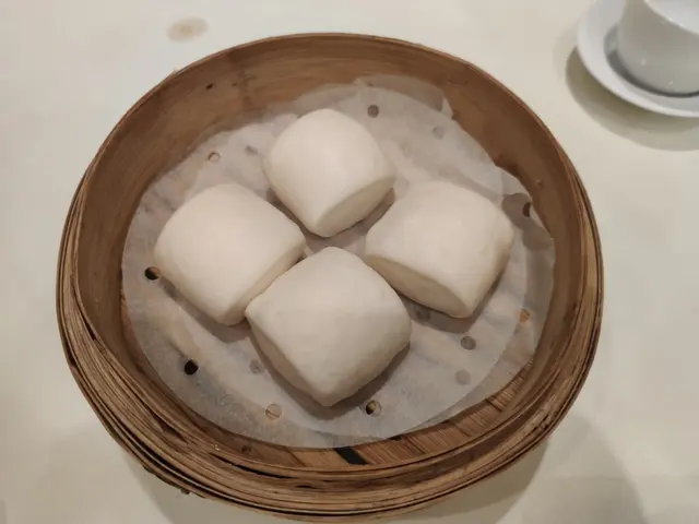 宮廷醬烤肉伴蒸饅頭