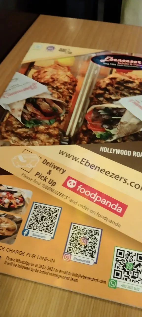 主要是kebab, pizza, chips,
也有印度主餐如雞牛羊肉飯 ,
甜品,沙律等,