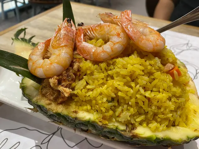 菠蘿焗飯午餐set