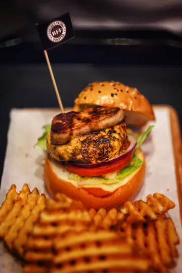 鵝肝安格斯漢堡