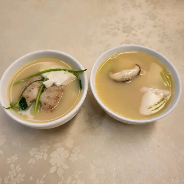 大蜆什菌豆腐湯