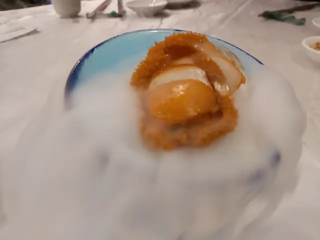 冰鎮花雕五頭南非鮑魚