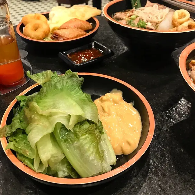 唐山菜配秘製腐乳醬