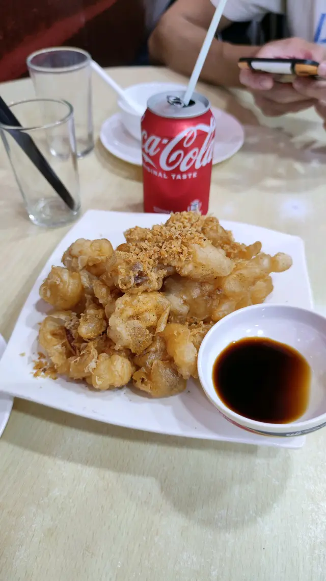 外皮脆,鮮魷惹味,唔油膩