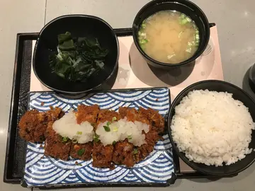 柚子炸猪扒定食
