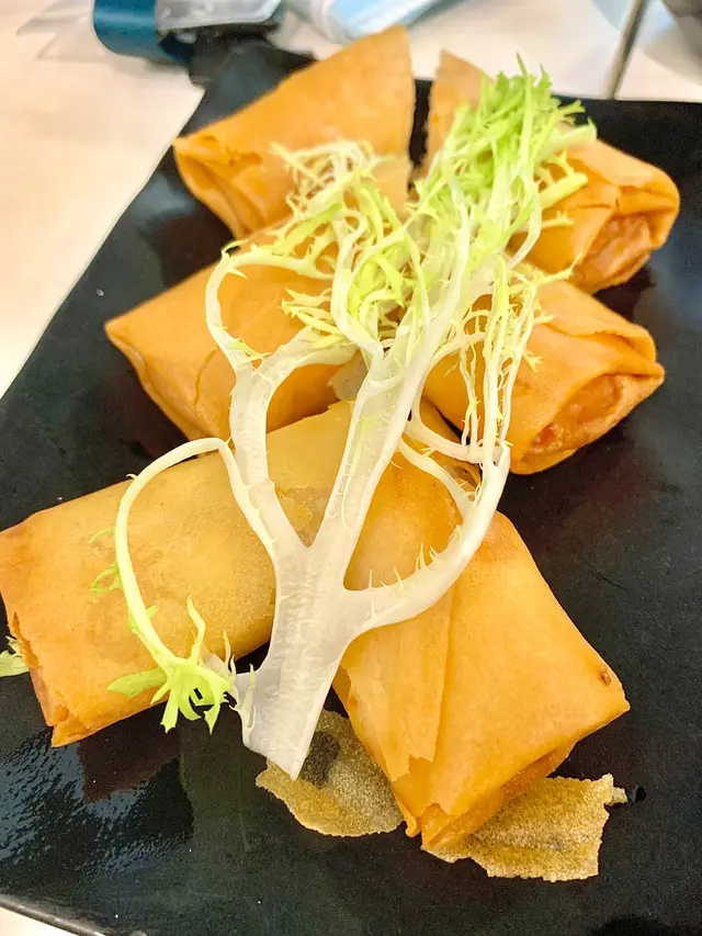 蒜香鮮蝦春卷