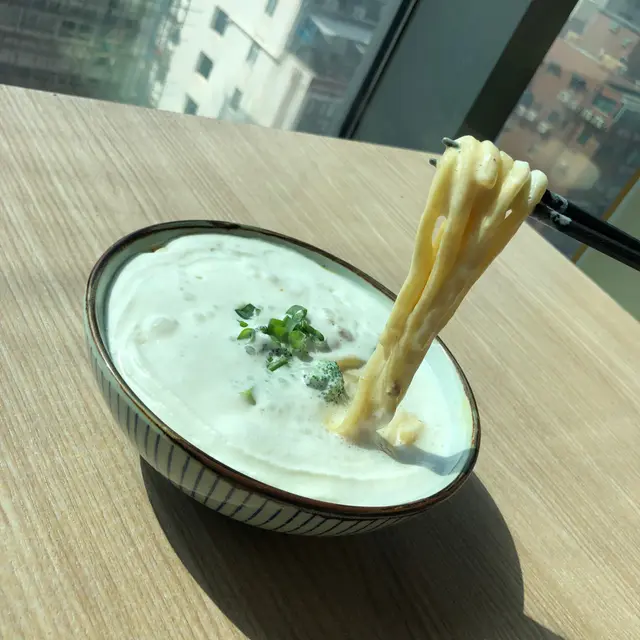 咖哩忌廉烏冬
