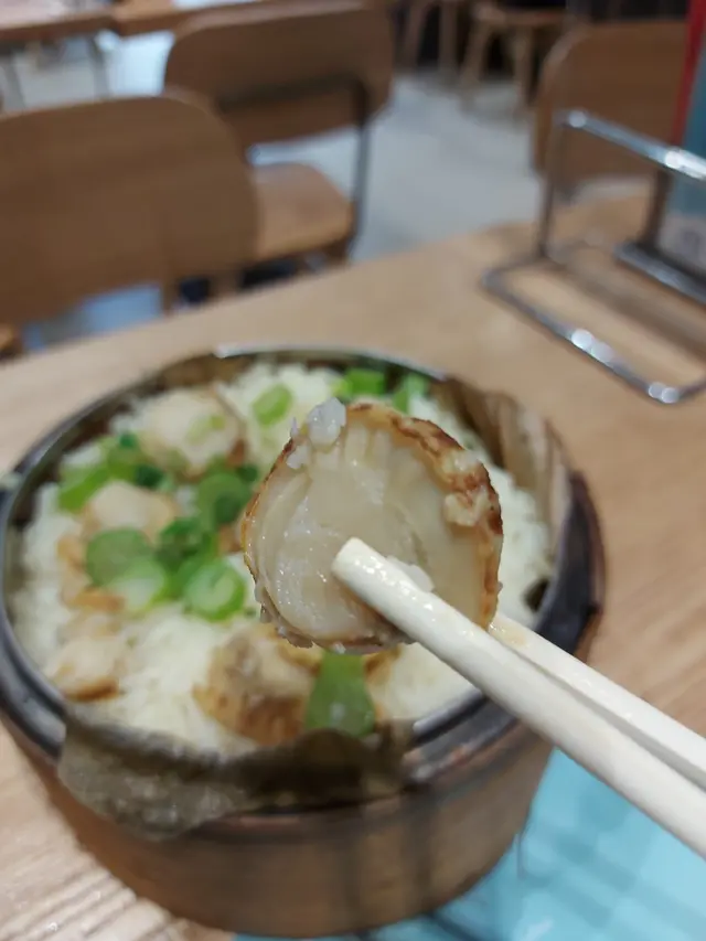 帆立貝籠仔荷葉飯