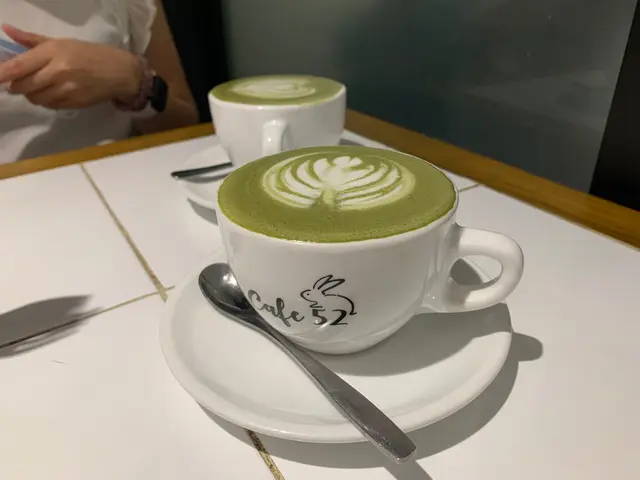 香蕉綠茶鮮奶