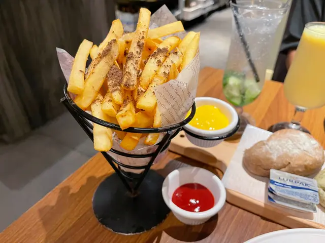 黑松露岩芝士薯條