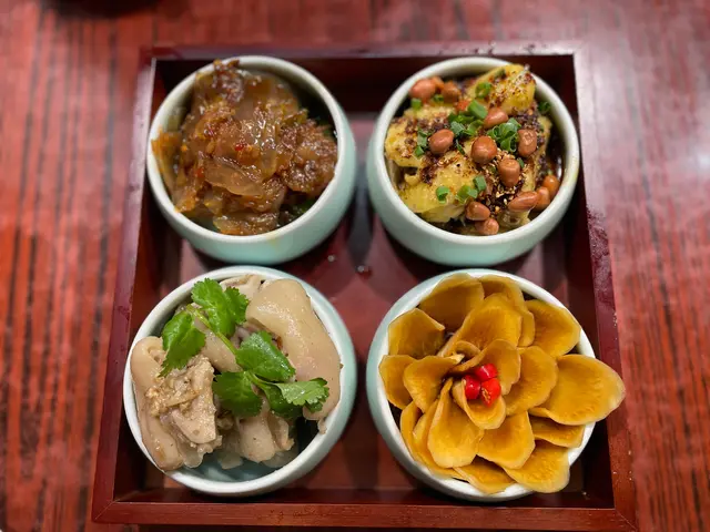 江南四小拼