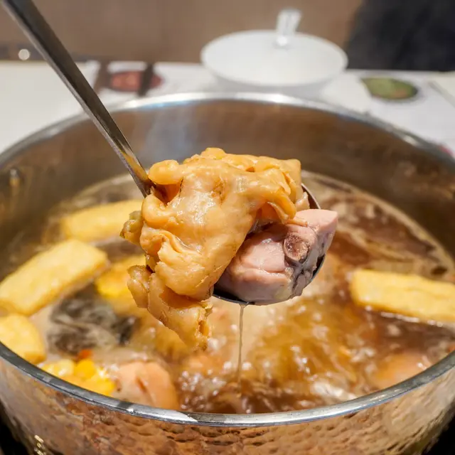藥膳花膠雞涮涮鍋