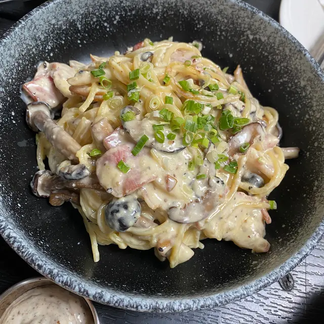 Garlic Carbonara