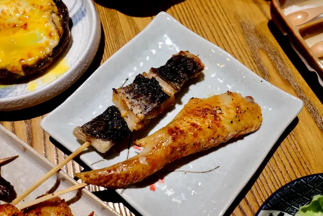 燒活鰻($78)&燒雞翼($34)