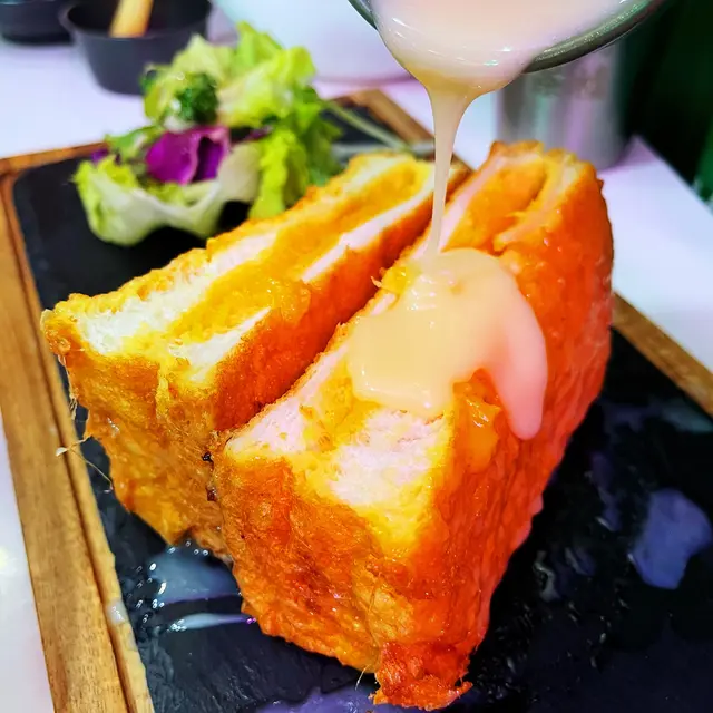 流沙奶黃西多士