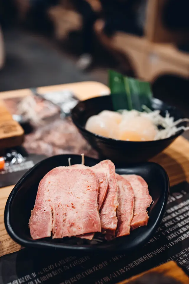 薄切鹹牛脷