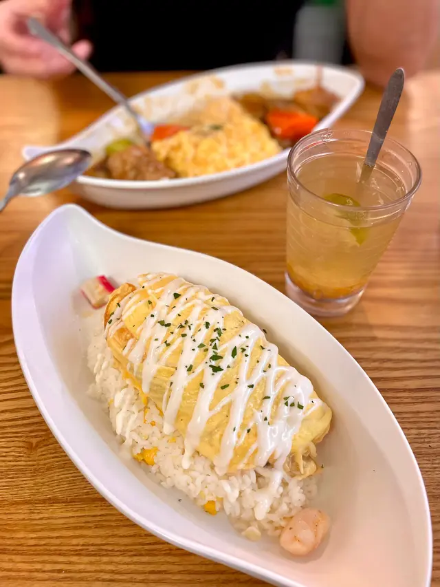 和風海鮮芝士蛋包飯   &  柚子蜜青檸水