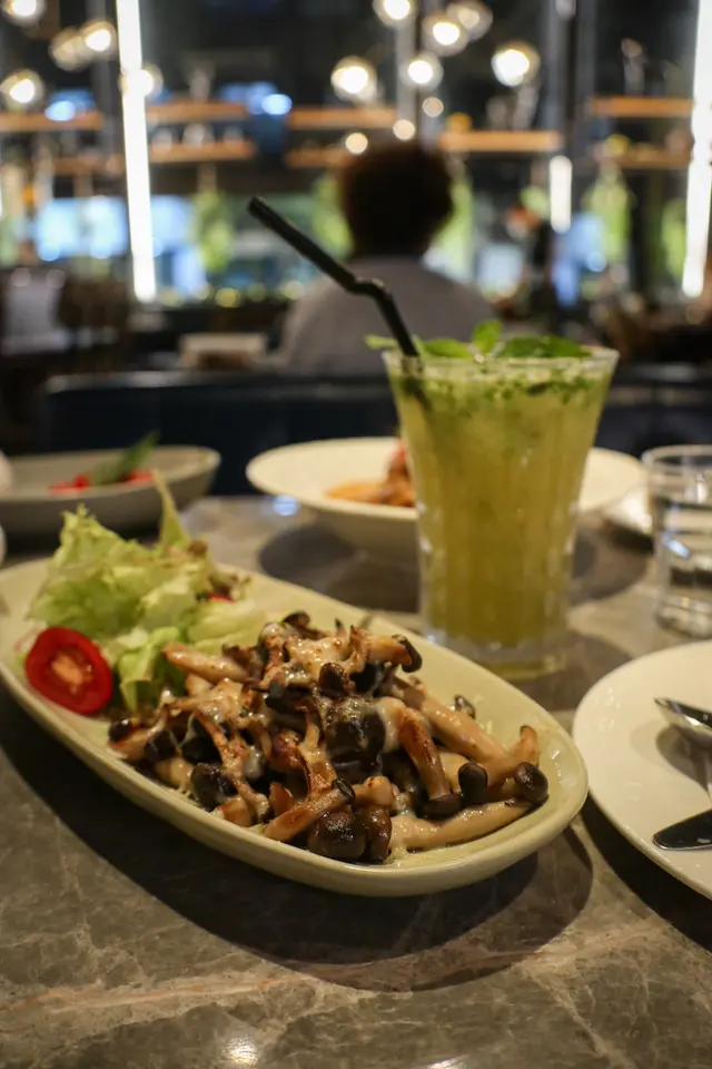 燒白松露真姫菇