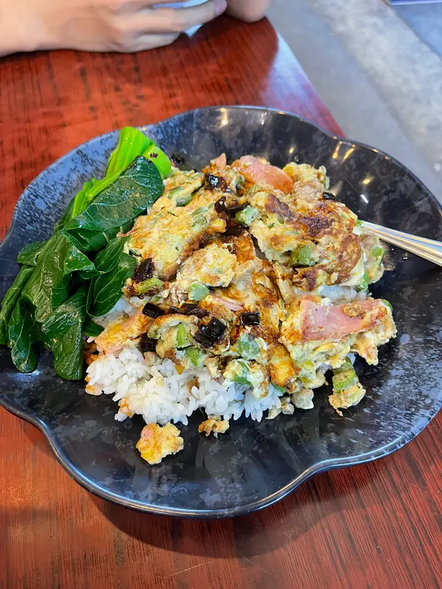 豆角肉碎菜譜炒蛋飯