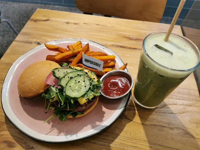 每次去深水埗都心思思想去食,以前未食素都覺得好食,而家轉食素更加覺得好味,因為食素嘅專店唔多,呢間係新潮素店 "素年"真係直得推介