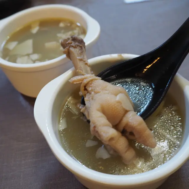 老火湯🔥 : 椰子煲雞湯🥥🐓