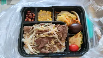 葱爆牛肉便当
