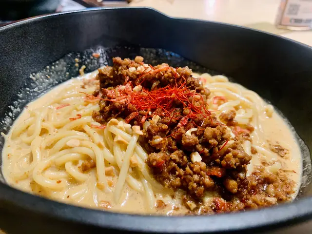 日式櫻花蝦擔擔麵