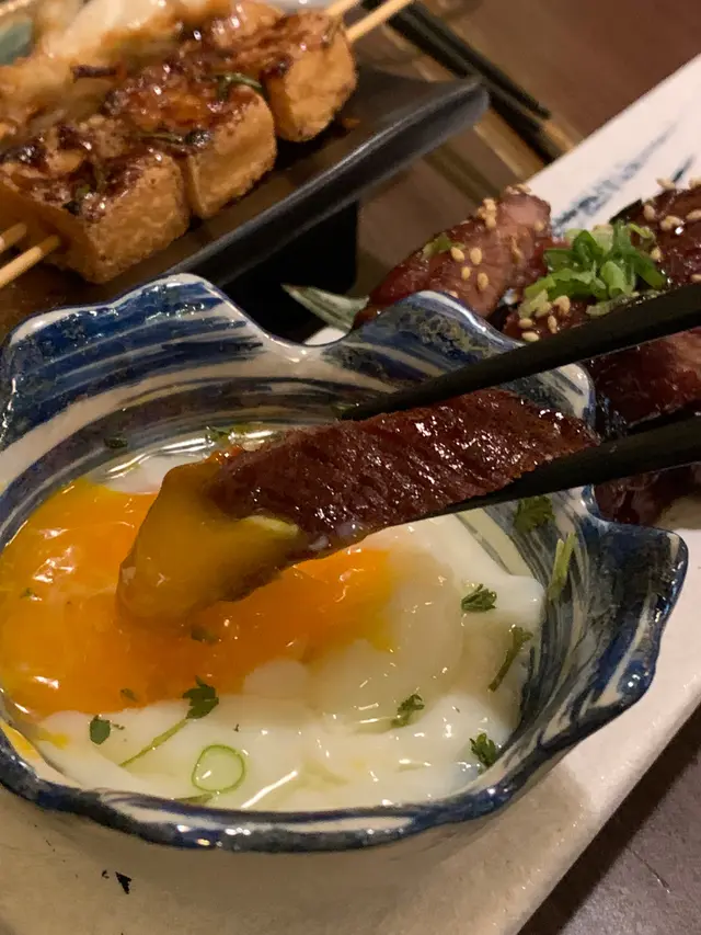 西班牙伊比利亞黑毛豬叉燒配半熟溫泉玉子