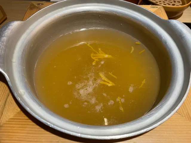 骨膠原柚子鹽湯