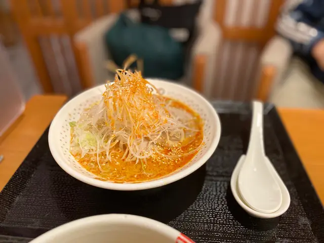 芝麻辛辣拉麵