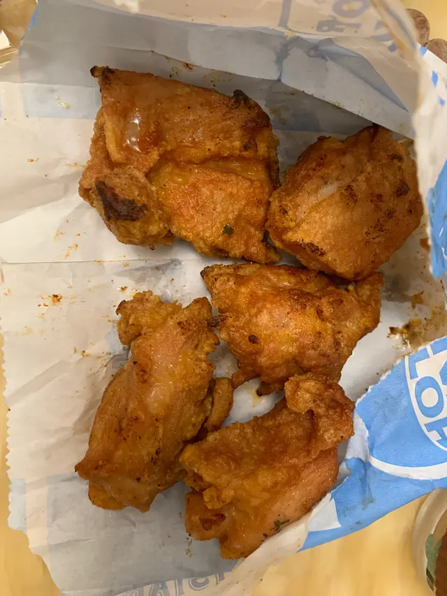 細舊左一半既脆皮雞