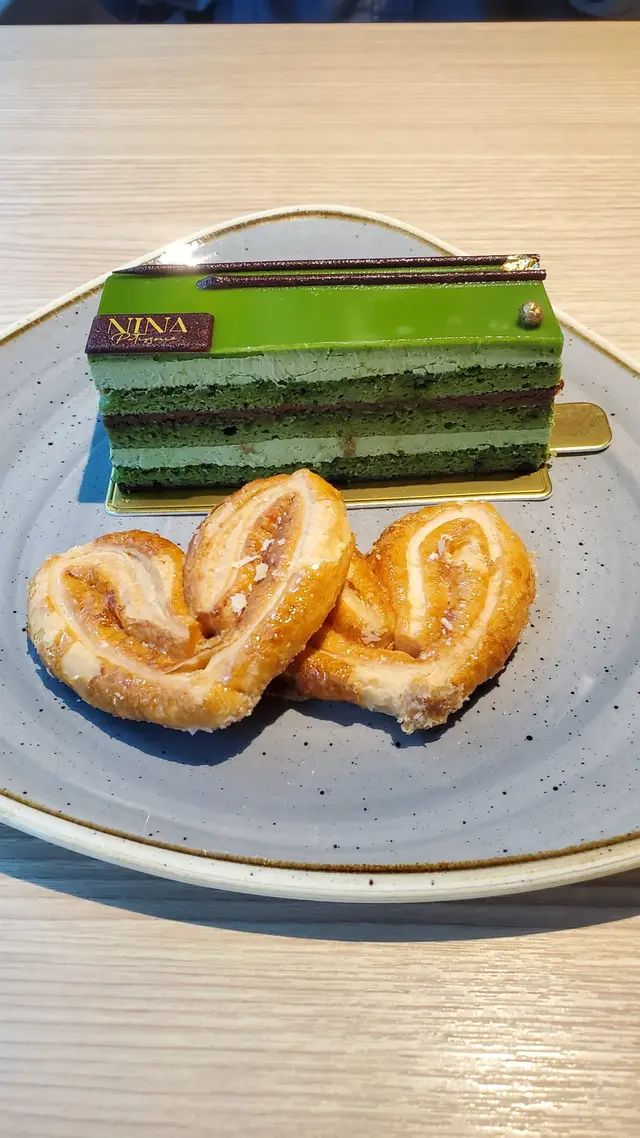 Combo of Matcha Yuzu Opera with palmier