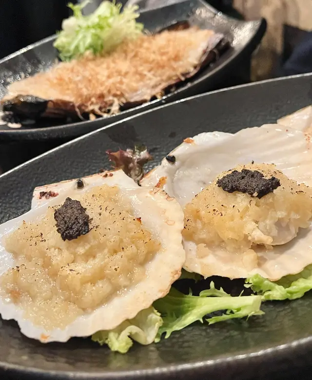 黑松露蒜蓉燒扇貝
