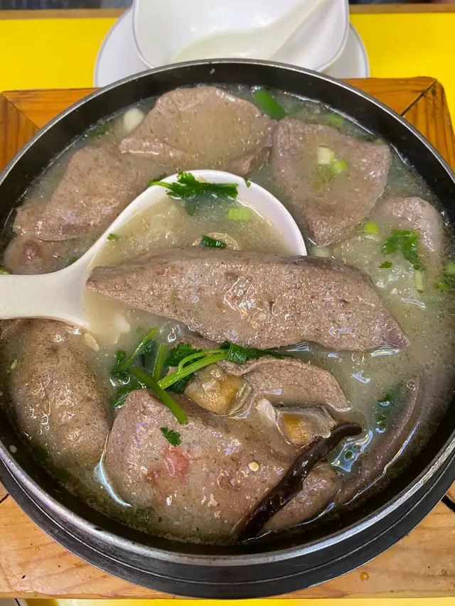 高湯野菌爽脆豬潤湯