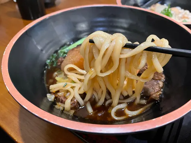 紅燒三寶牛肉麵