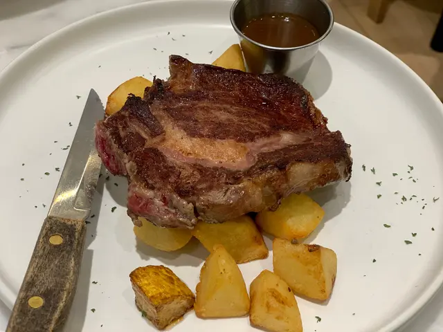 安格斯肉眼扒配燒汁