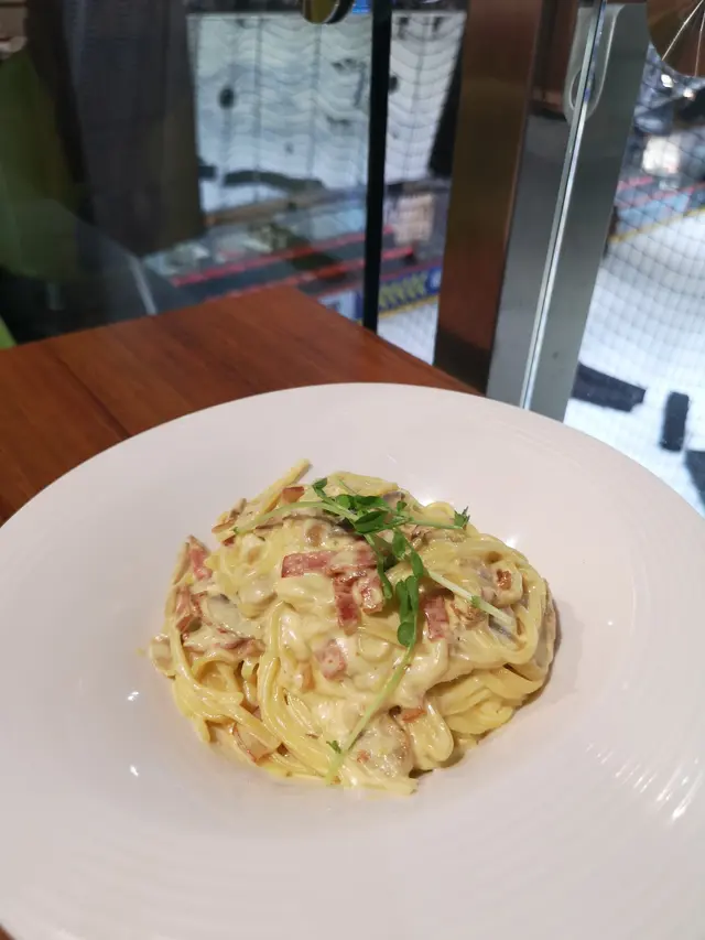 卡邦尼煙肉扁意粉