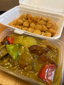 泰皇咖哩牛腩煲