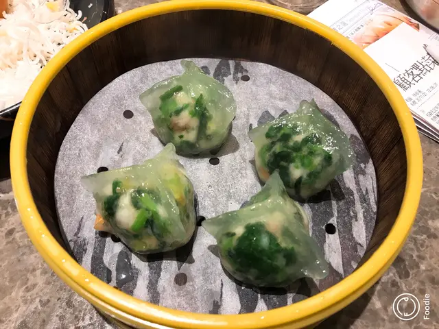 鮮蝦菜苗餃