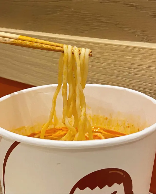 逢吉香烤豬軟骨湯麵