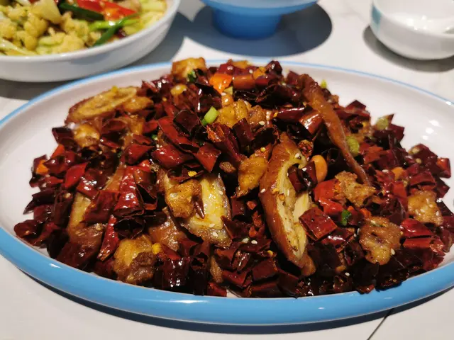 豬腸雞軟骨香脆, 連花生都好好食