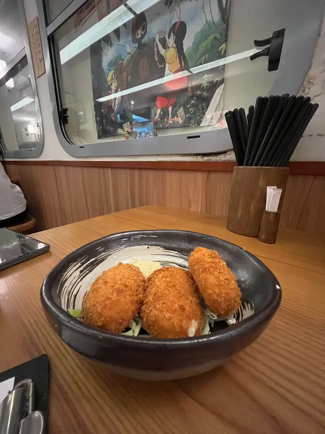 炸蟹肉忌廉薯餅