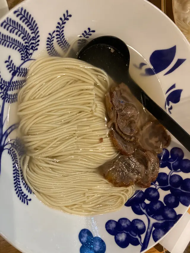 五香牛展上海拉麵