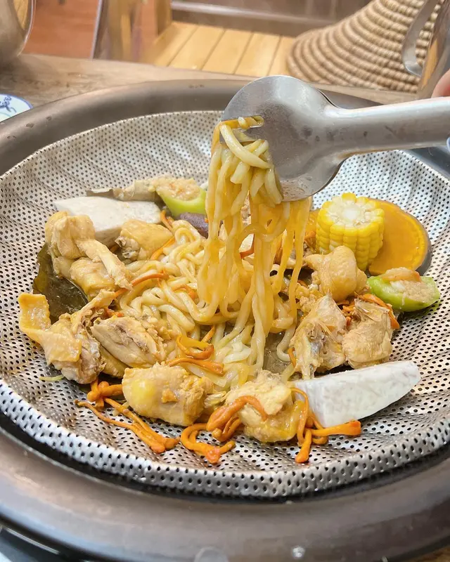 蟲草雞,烏冬,芋頭,南瓜,絲瓜,日本番薯仔