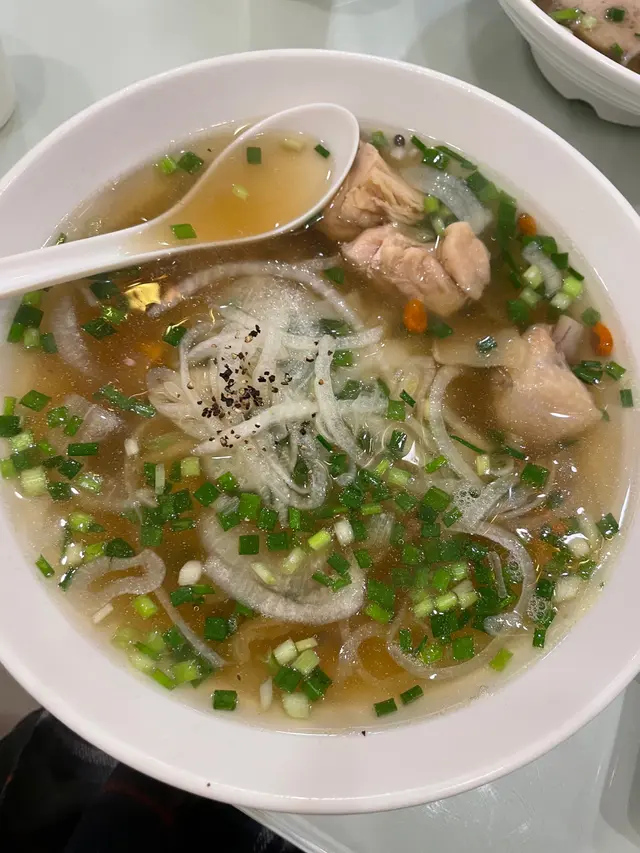 越式花膠老火雞湯河